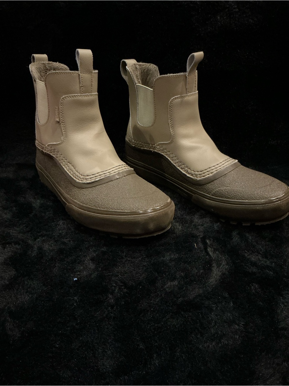 Vans MTE Standard Mid Chelsea Waterproof Boots Men’s 13